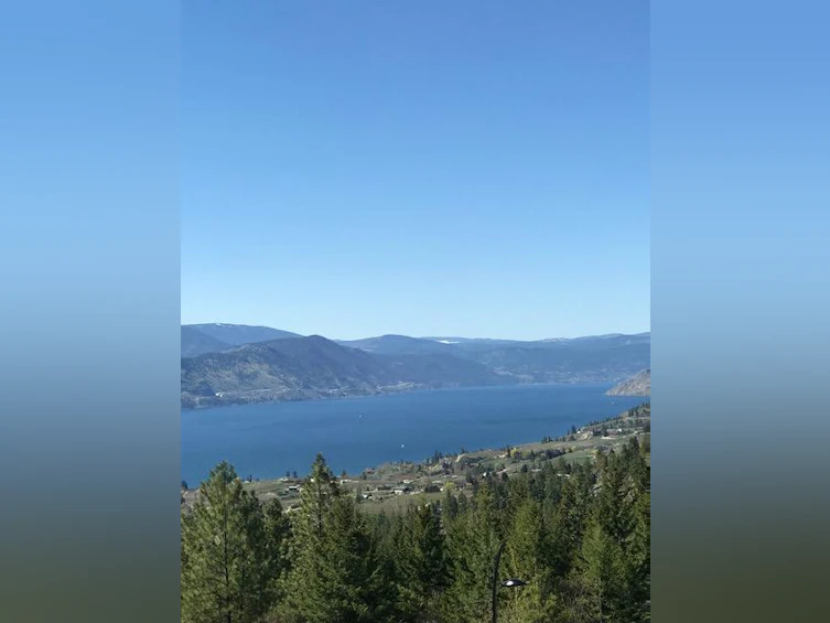 3050 Outlook Way, Naramata, BC, V0H 1N1