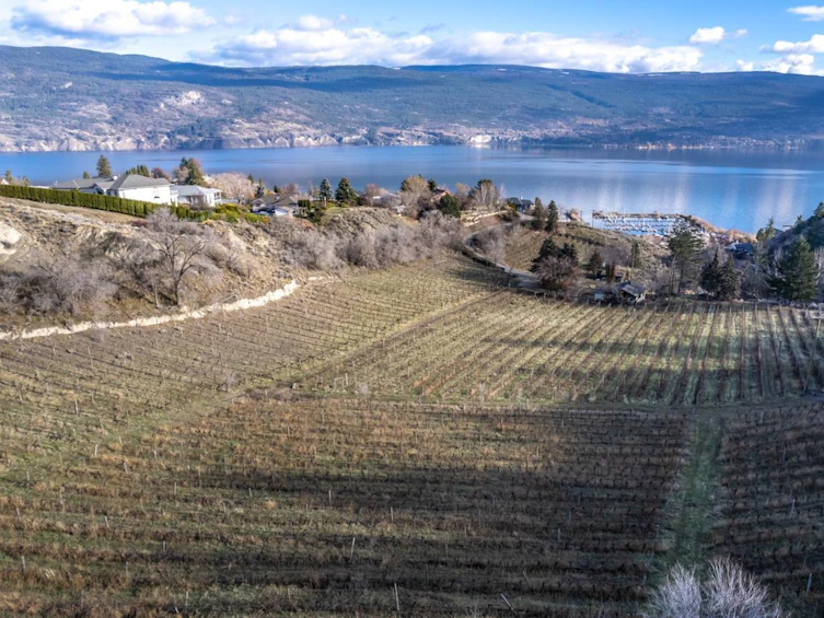 13610 Banks Crescent, Summerland, BC, V0H 1Z1