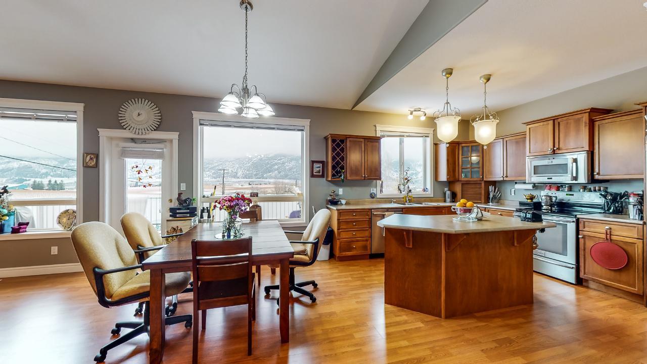 1-10 Royal Ann Court, Osoyoos, BC, V0H 1V2