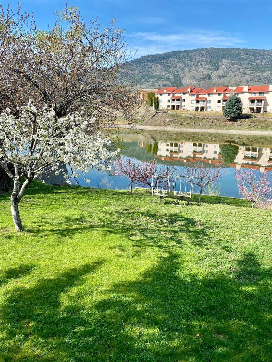 8012 89th Street, Osoyoos, BC, V0H 1V0