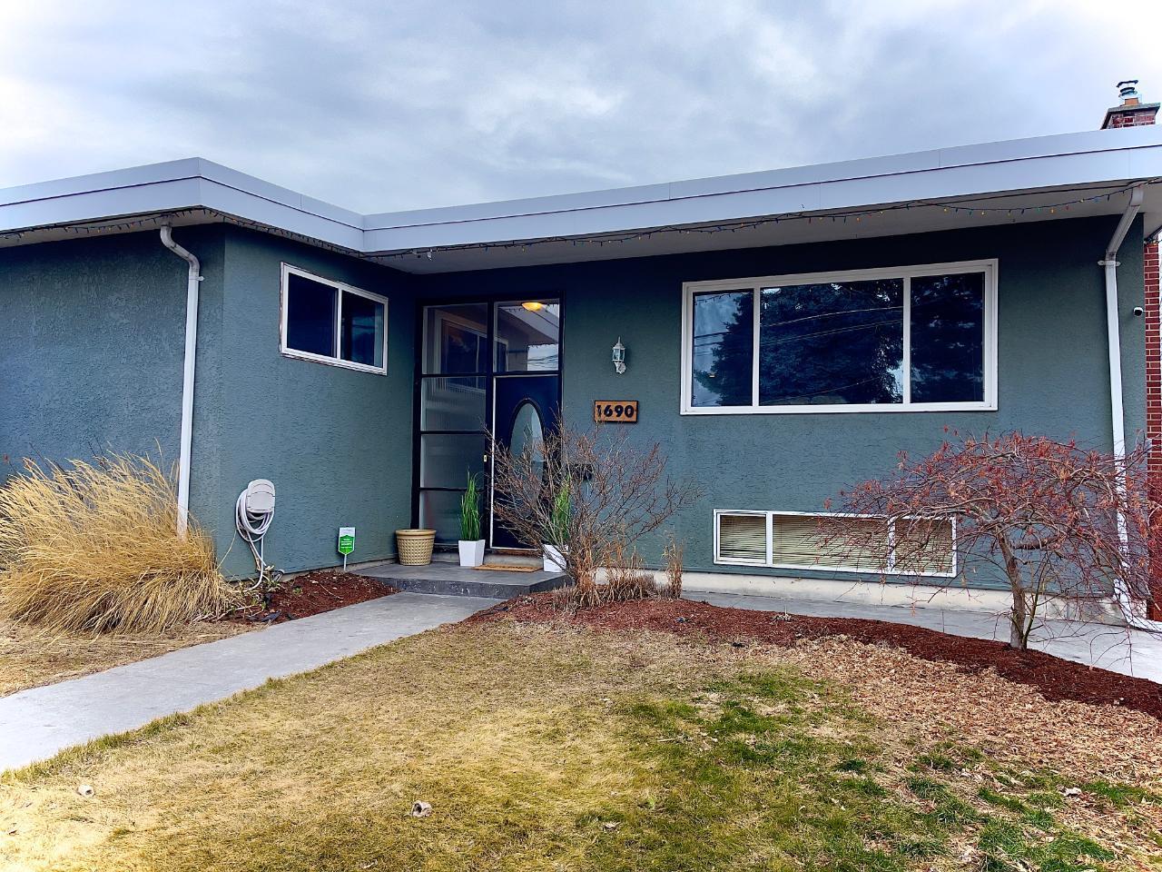 1690 Atkinson Street, Penticton, BC, V2A 5B6