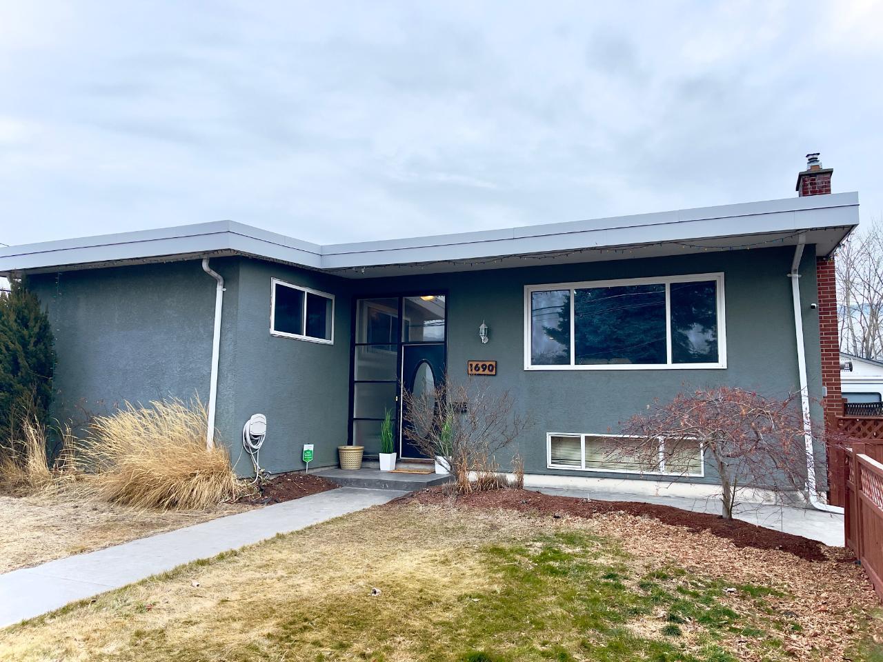 1690 Atkinson Street, Penticton, BC, V2A 6B5