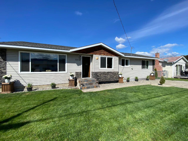 1212 91st Street, Osoyoos, BC, V0H 1V1