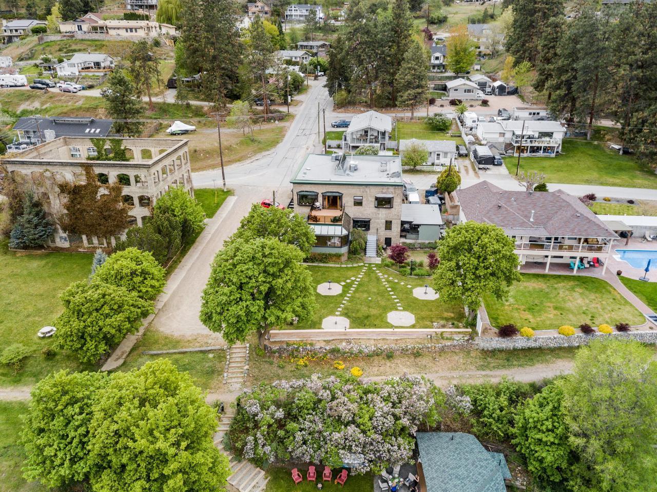 100 Alder Avenue, Kaleden, BC, V2A 1K0