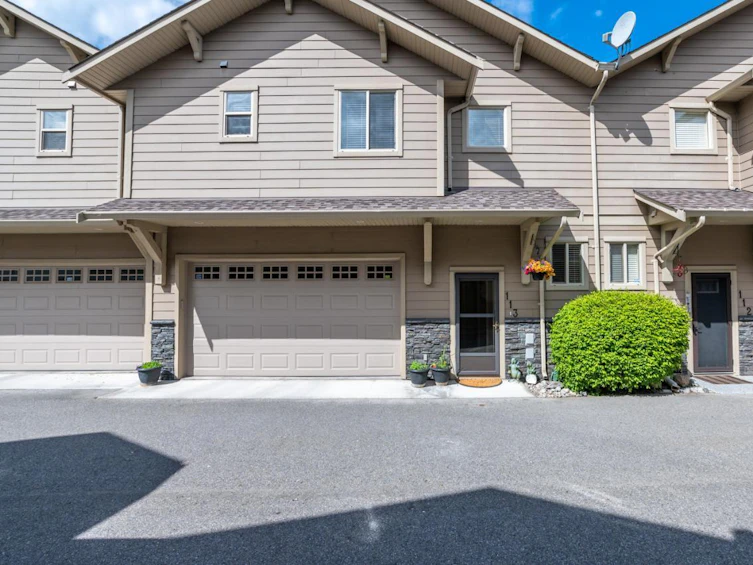 113-2629 Cornwall Drive, Penticton, BC, V2A 6J3