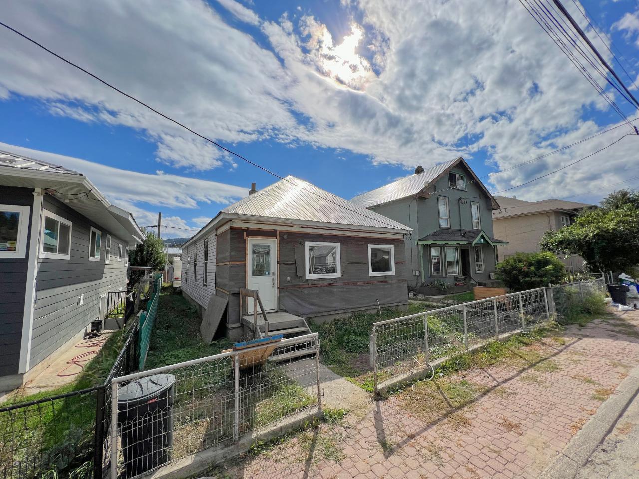 56 Fenchurch Avenue, Princeton, BC, House For Sale REW