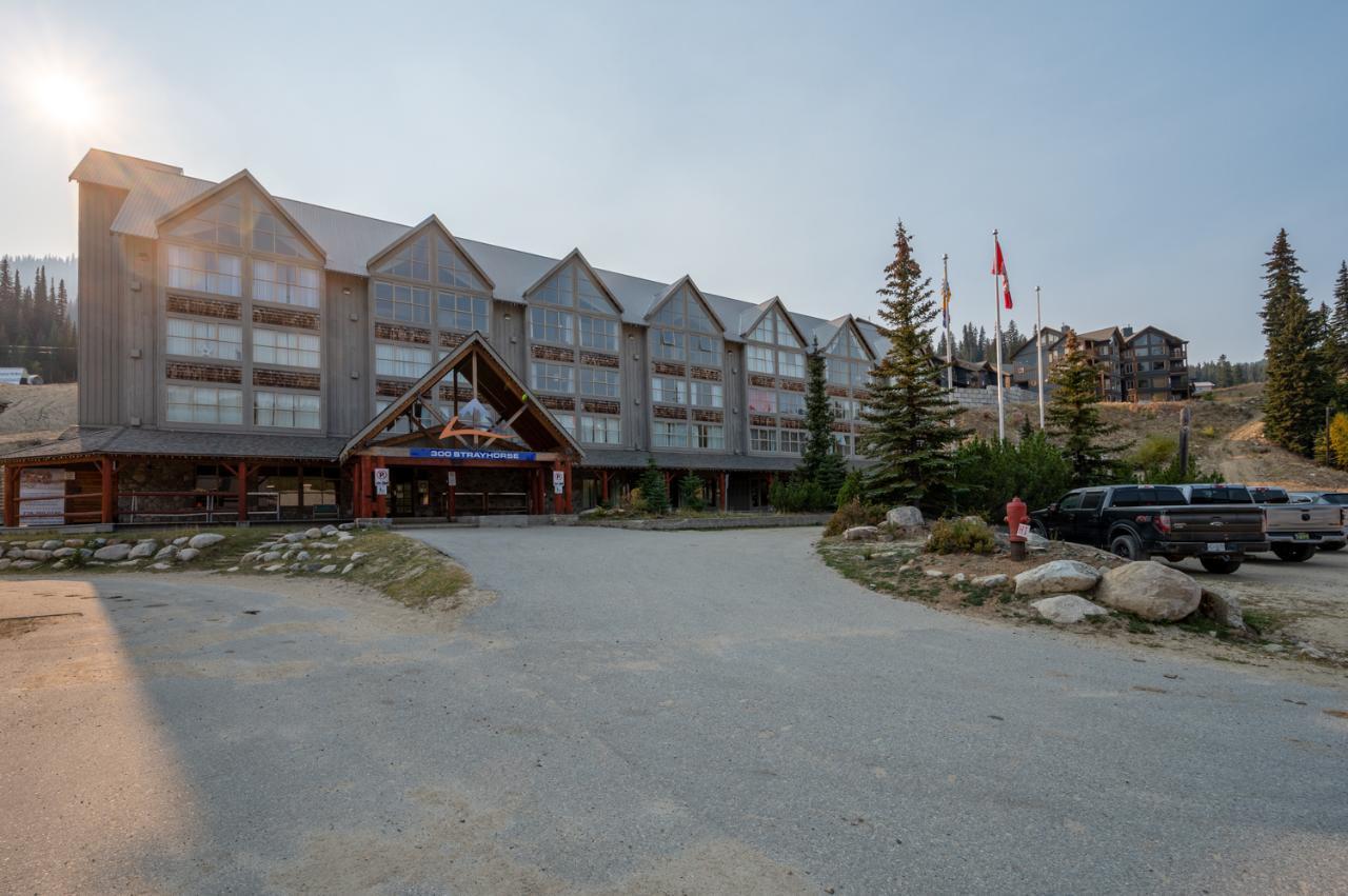 317/318-300 Strayhorse Road, Kaleden, BC, V2A 0E2