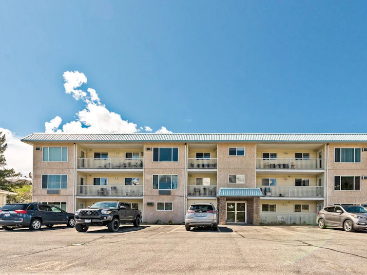 210-6840 89th Street, Osoyoos, BC, V0H 1V1