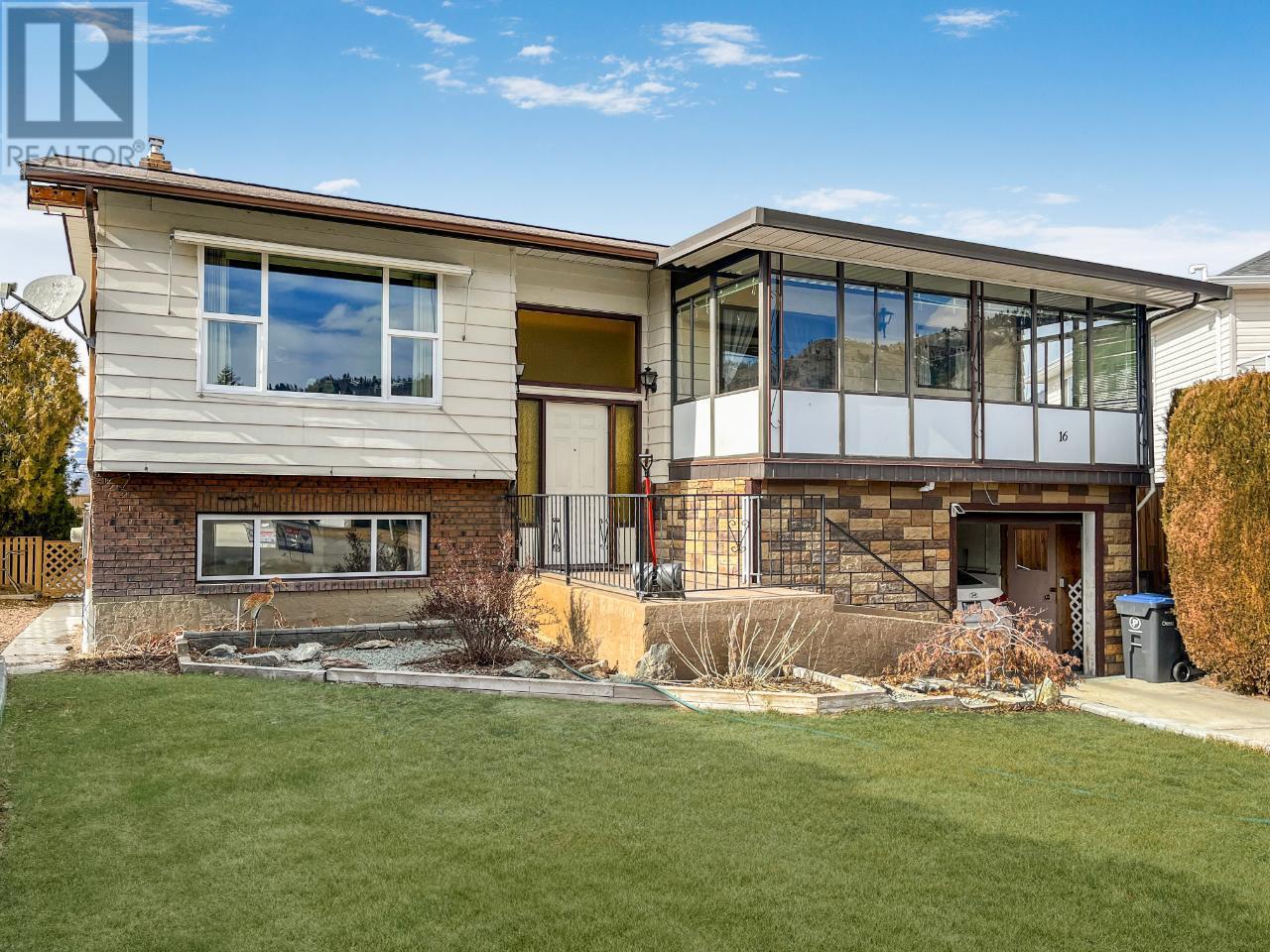 16 Poplar Court, Osoyoos, BC, V0H 1V3