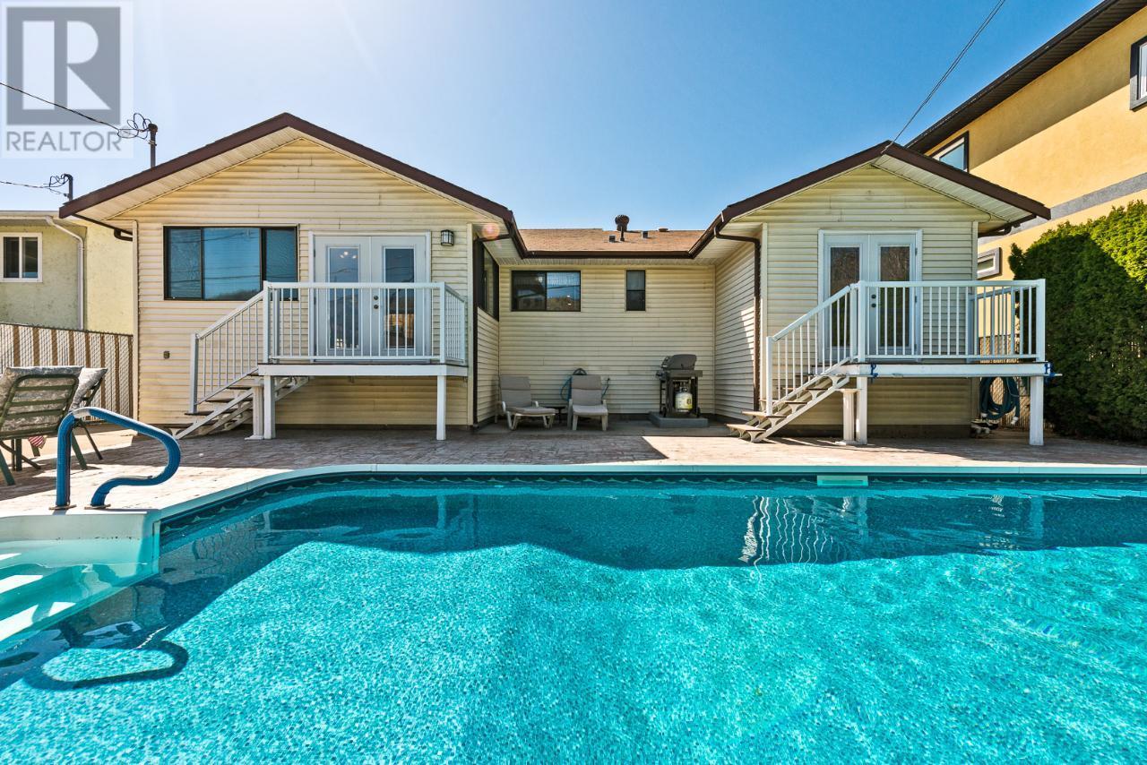 35 Bayview Crescent, Osoyoos, BC, V0H 1V6