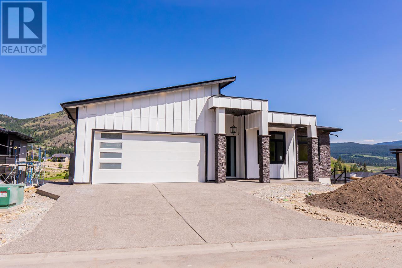 904 Lochness Street, Kelowna, BC, V1P 0A1