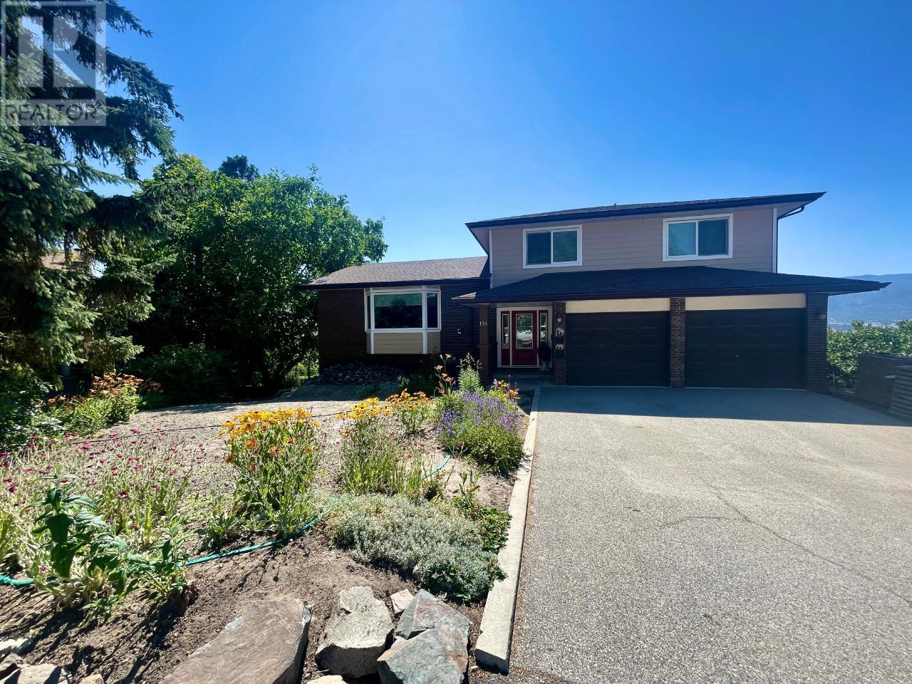 134 Dartmouth Place, Penticton, BC, V2A 7S4
