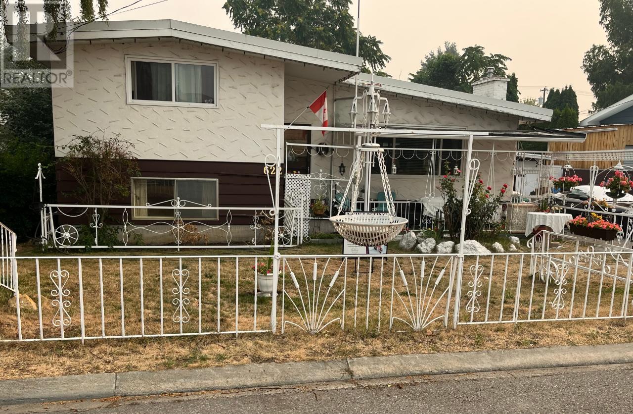 622 Churchill Avenue, Penticton, BC, C2A 1E1