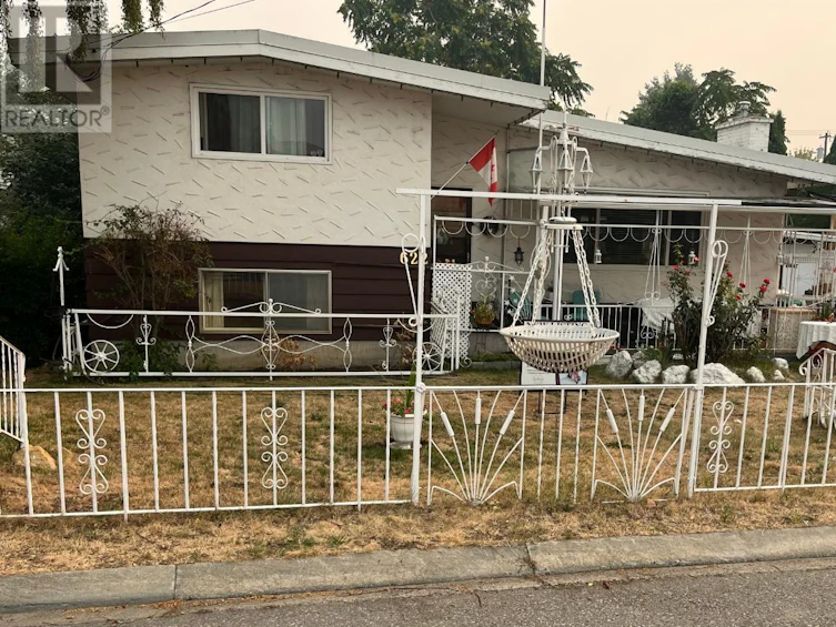 622 Churchill Avenue, Penticton, BC, C2A 1E1