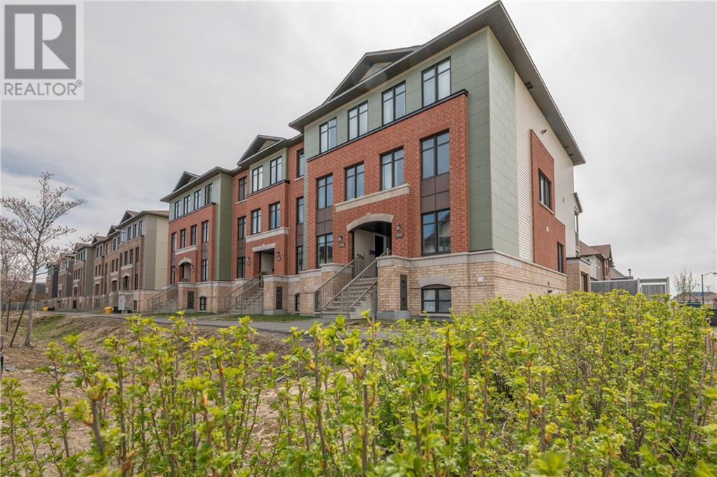 112 Bluestone Private  