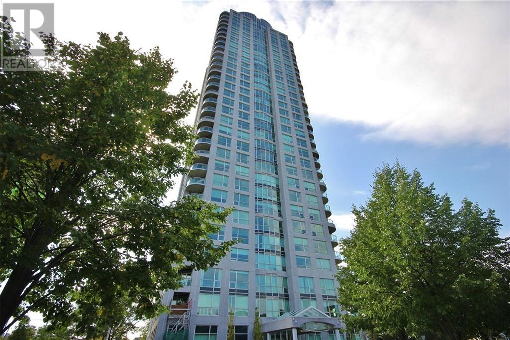 201-38 Metropole Private  