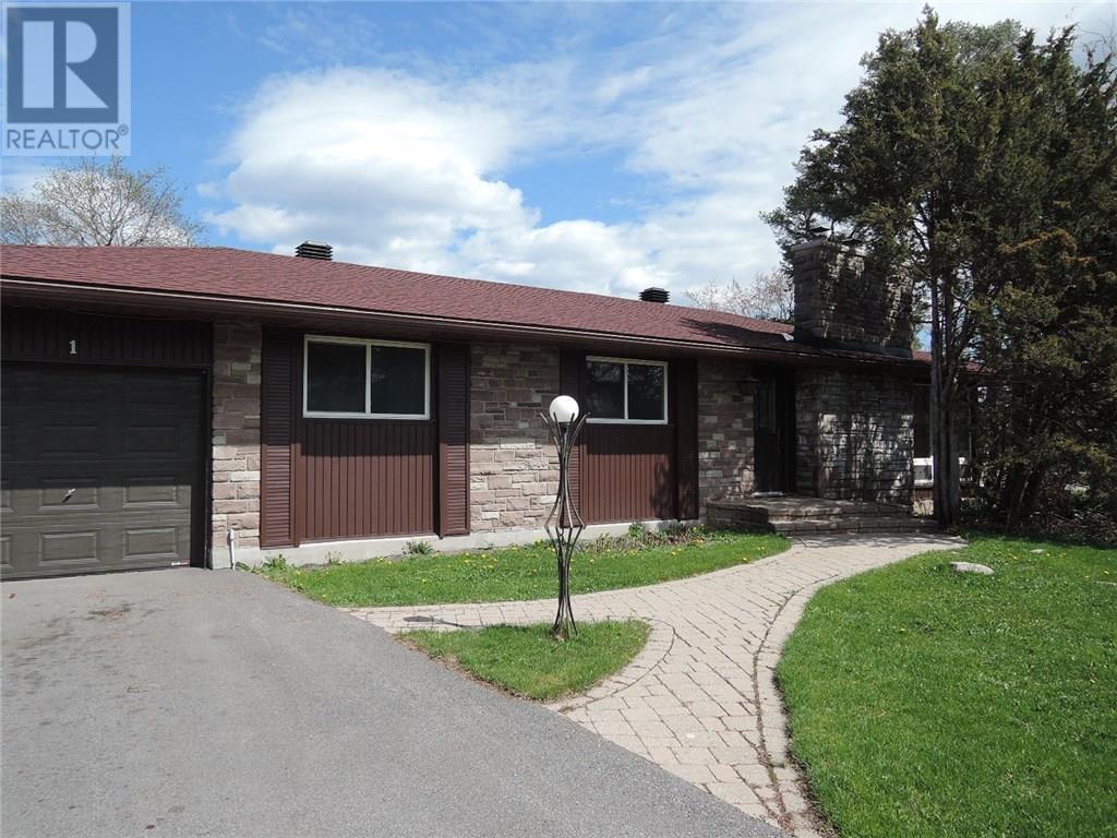 1 Elmsley Cres  