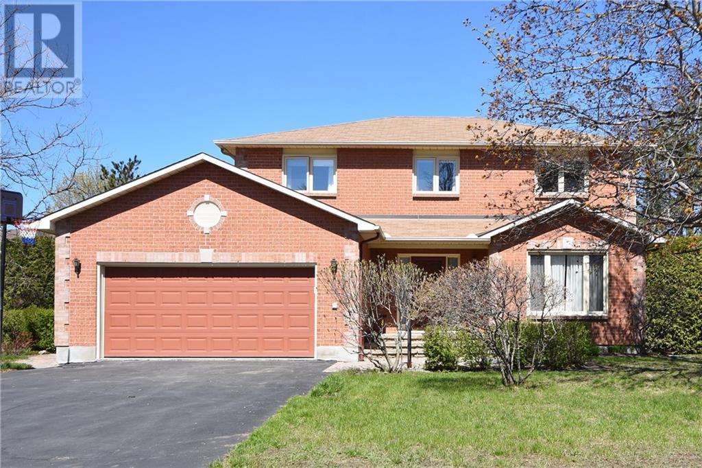 1 Hedgerow Ln  