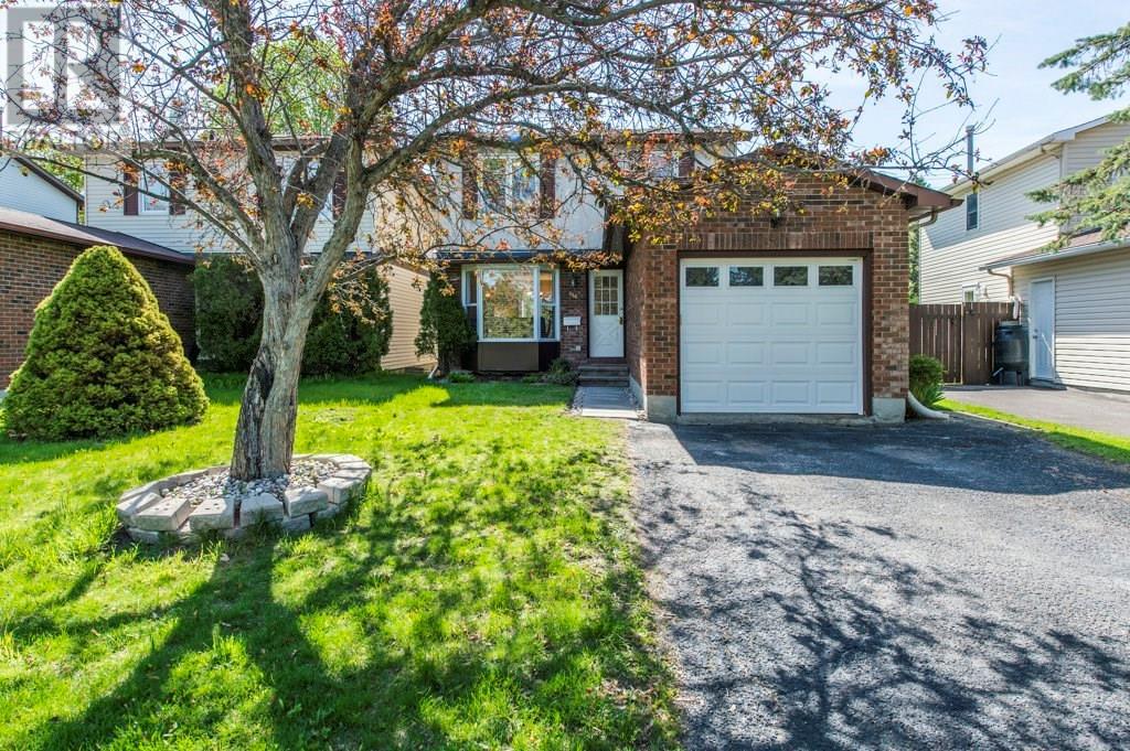 116 Rothesay Dr