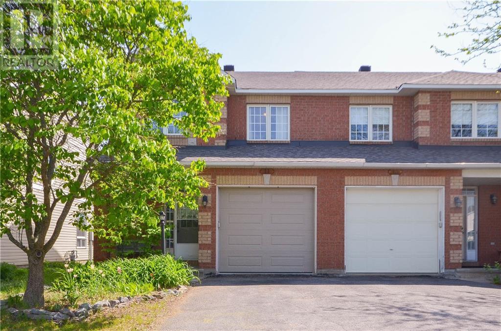 11 Chantilly Gate  