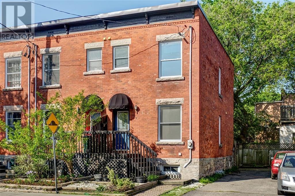 248 Percy St