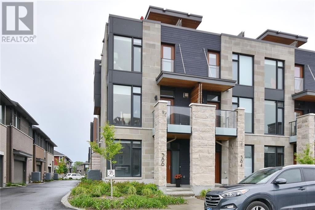 386 Deschatelets Ave