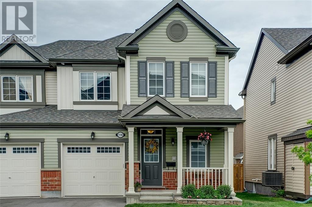 114 Buffalograss Cres