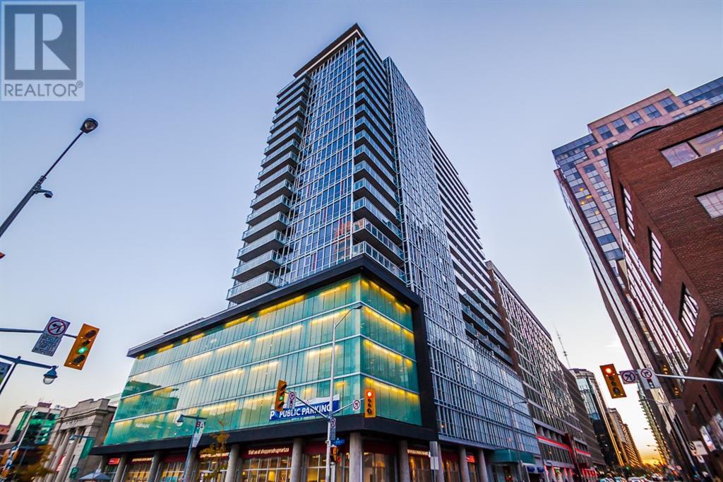 2114-324 W Laurier Ave