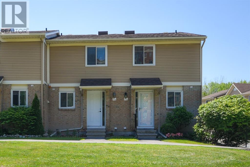 112B Valley Stream Dr  