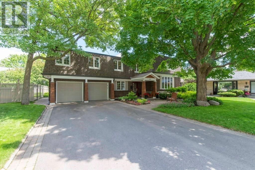 597 Duff Crescent  