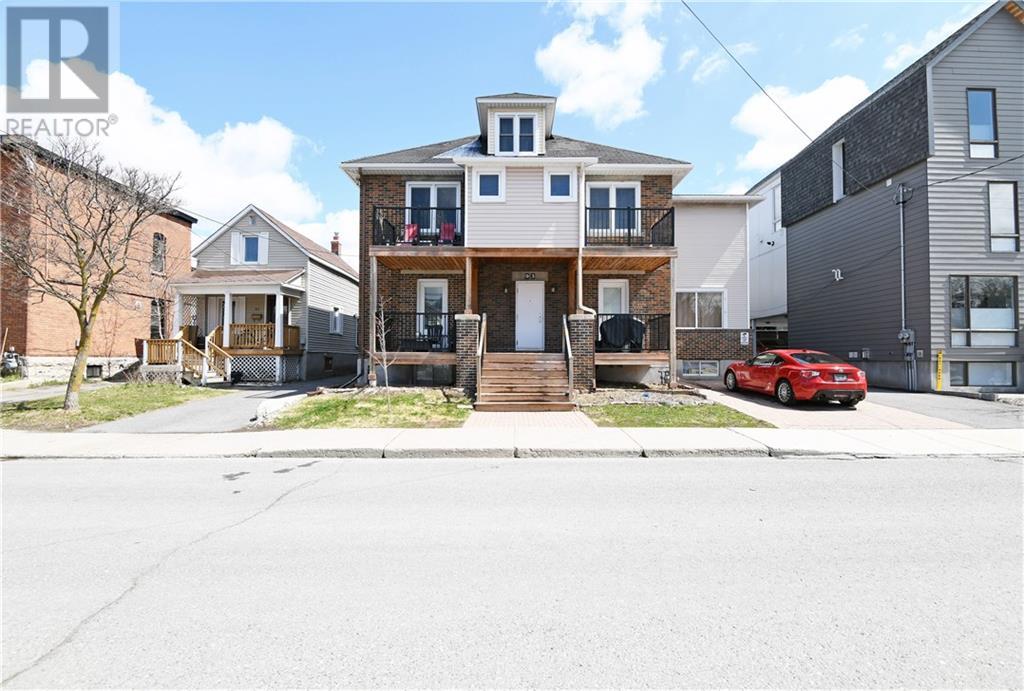 93 Lebreton Street N  