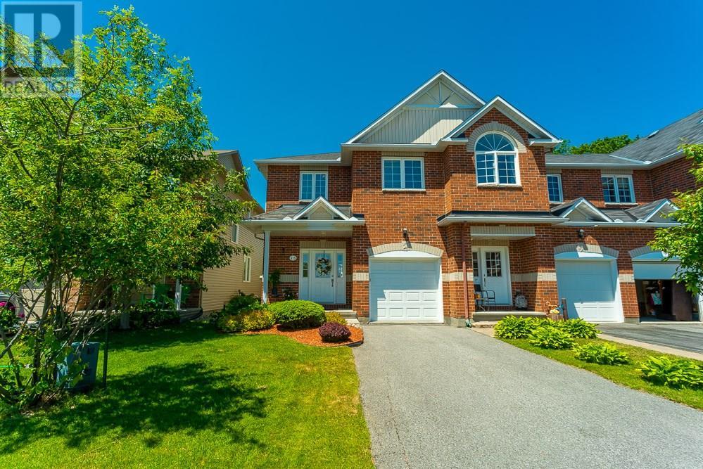 415 Celtic Rdg Cres  