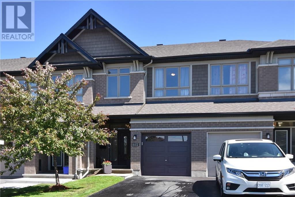 802 Fletcher Cir  