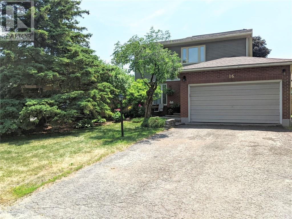 16 Liston Cres  