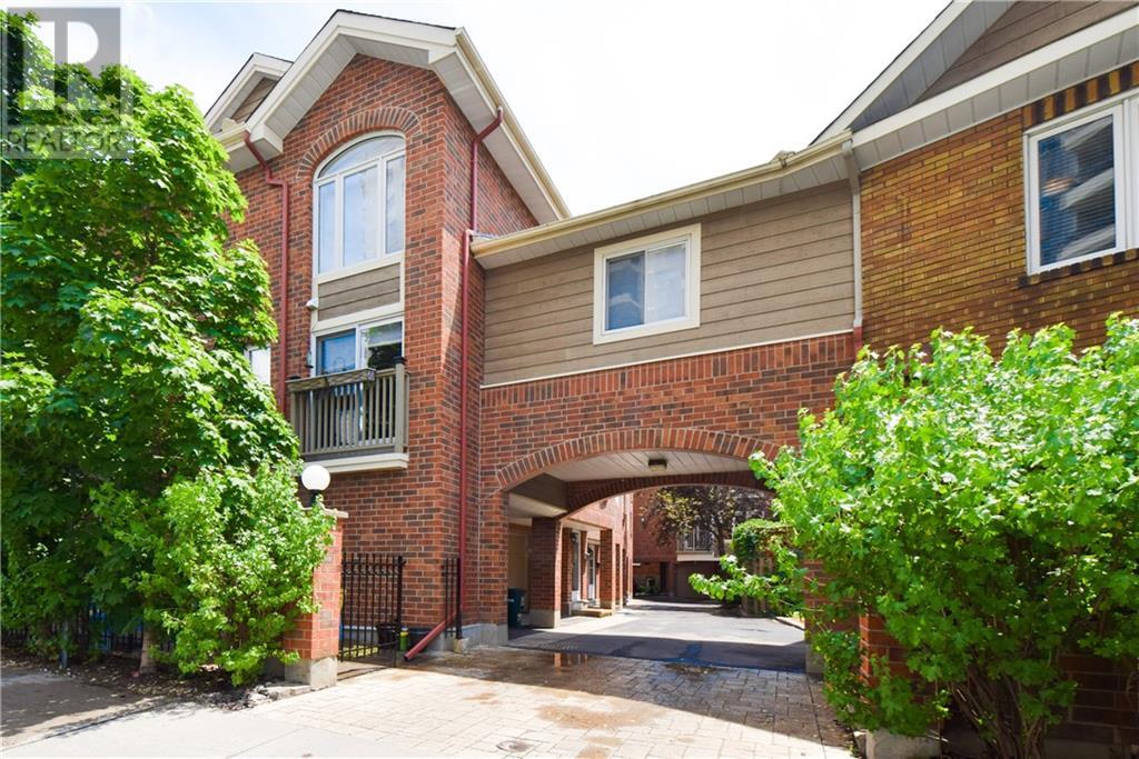 4 Cornerstone Private
