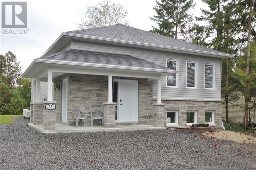 33 Cloverloft Court
