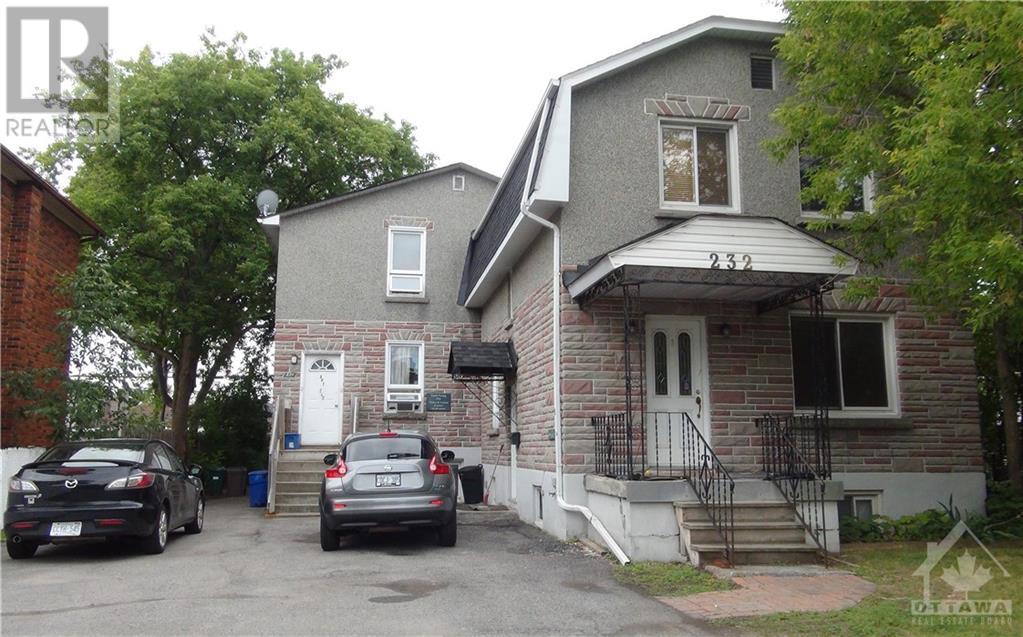 232 Donald St  