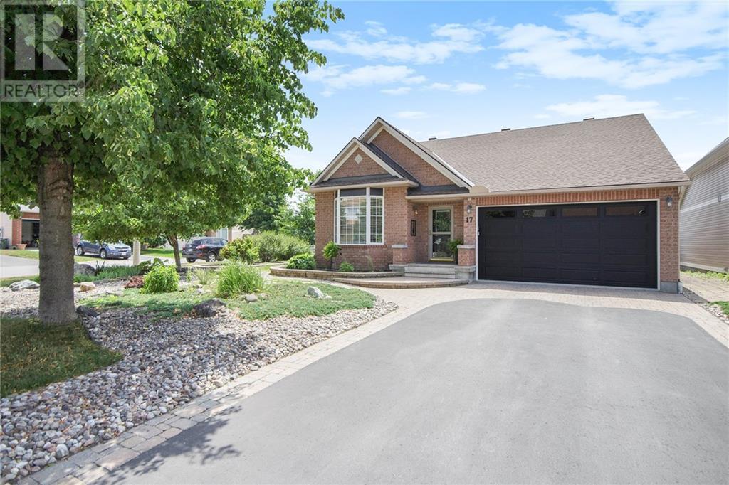 17 Burnstead Cres  