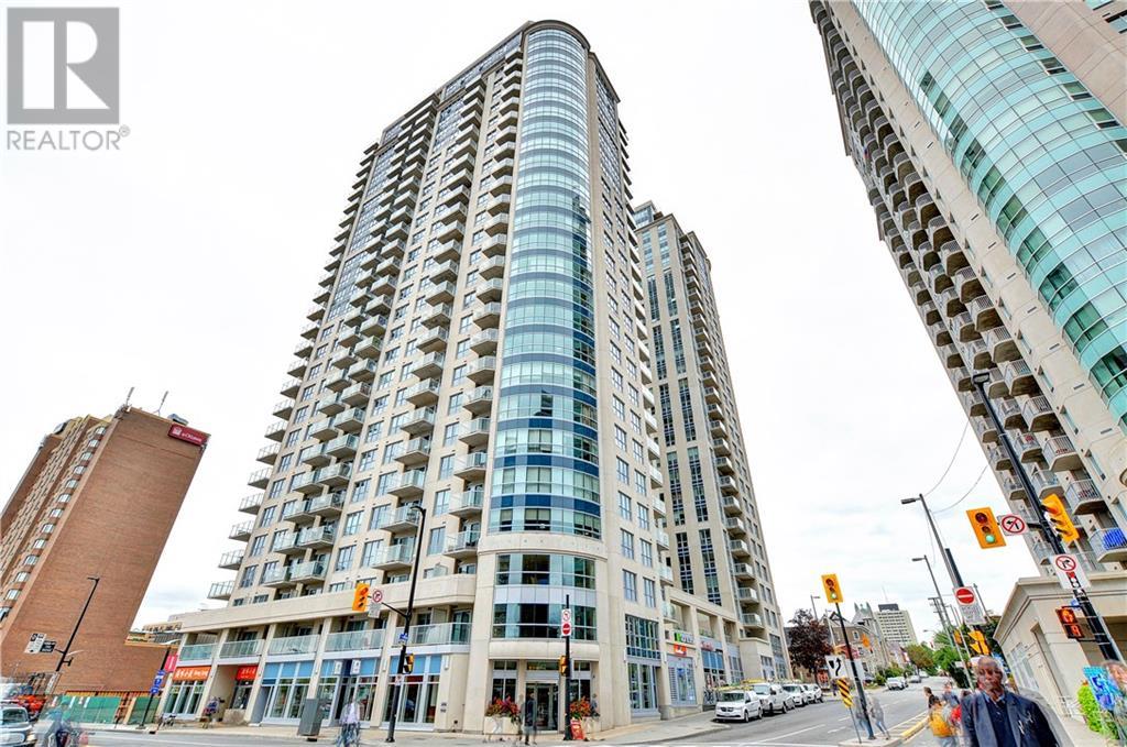 1604-242 Rideau St  