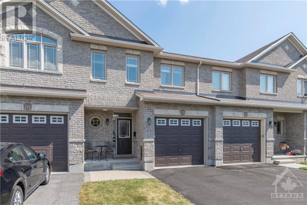 739 Regiment Ave  