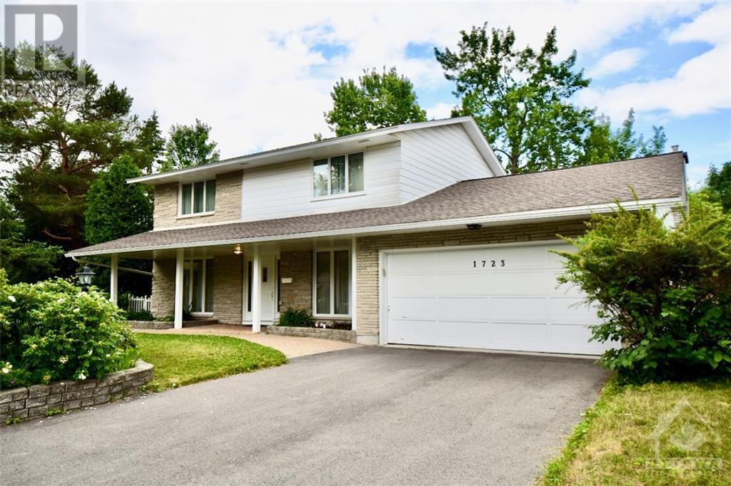 1723 Rhodes Cres  