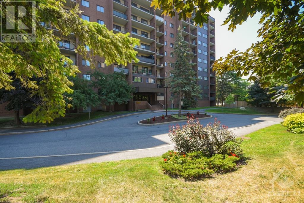 310-2650 Southvale Cres