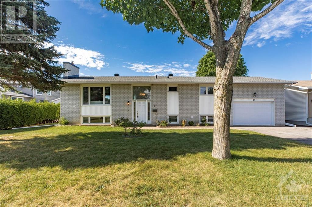 25 Glenmanor Dr  
