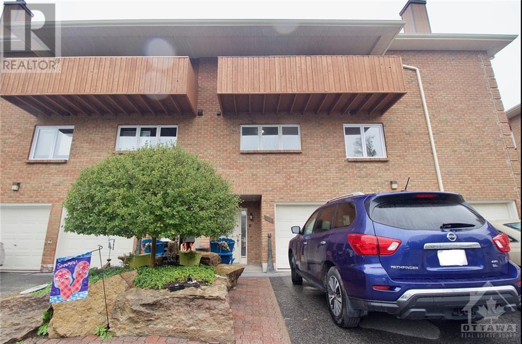 108 Stratas Ct  