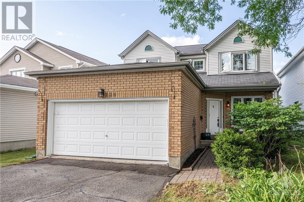730 Brome Cres  