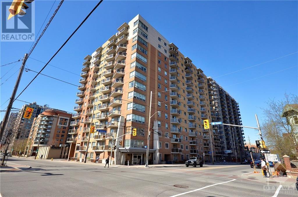 807-429 Somerset Street W  
