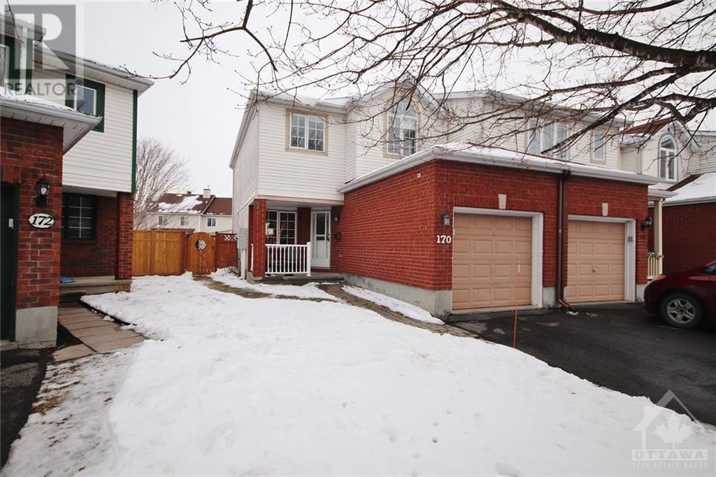 170 Daventry Crescent  