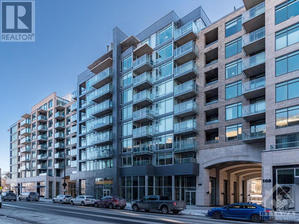 98 Richmond Road Unit#806