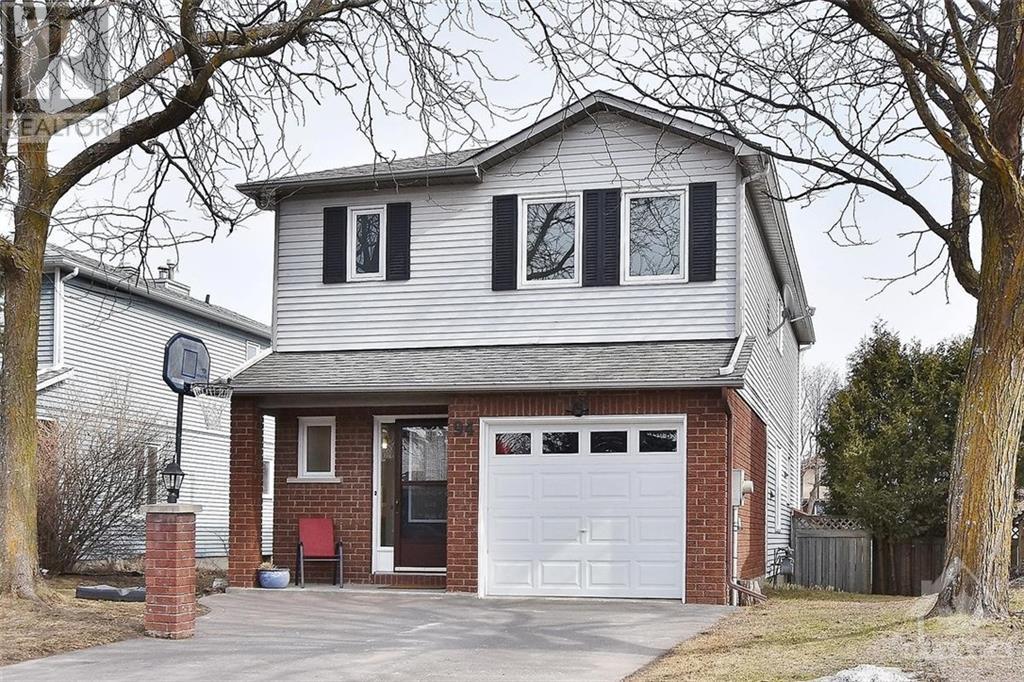 94 Rowe Dr  