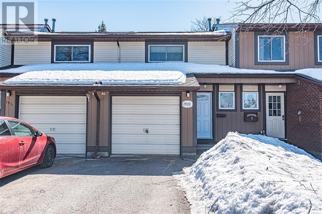1933 Simard Dr